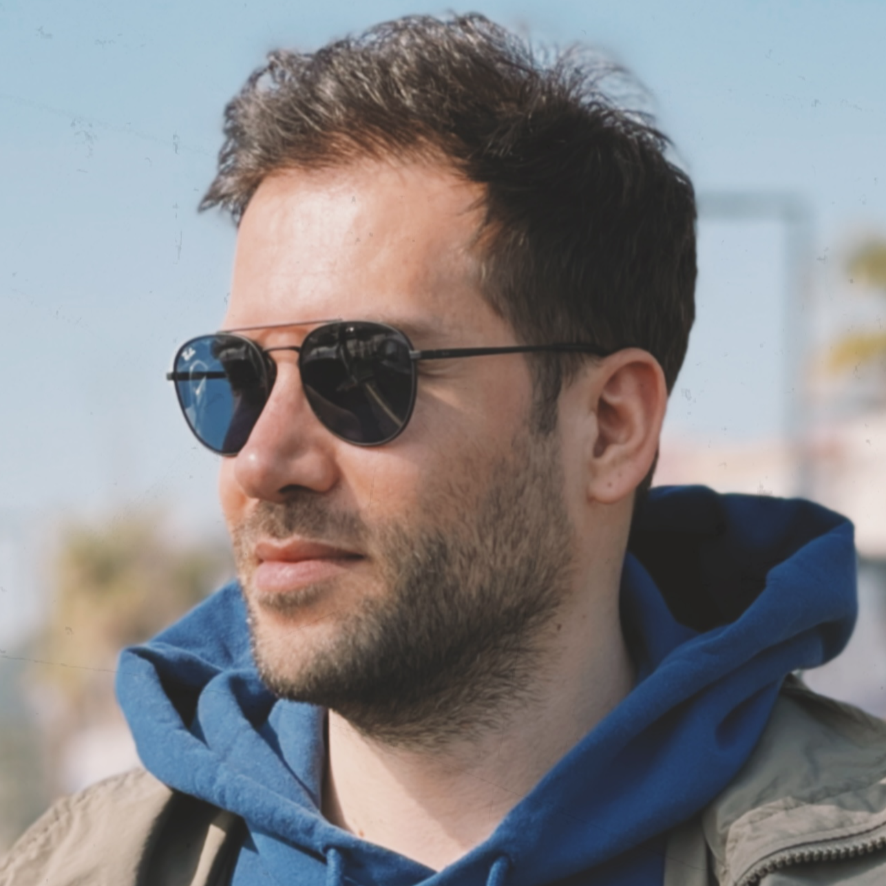 Mustafa Ö.