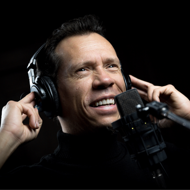 Alejandro Lofig — professional voice over artist on VoiceBros