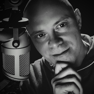 ALESSANDRO FIZZOTTI — professional voice over artist on VoiceBros