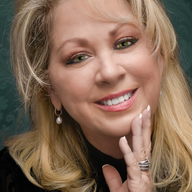 Connie Wallace — professional voice over artist on VoiceBros