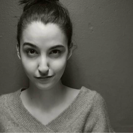 Gevher Karboga — professional voice over artist on VoiceBros