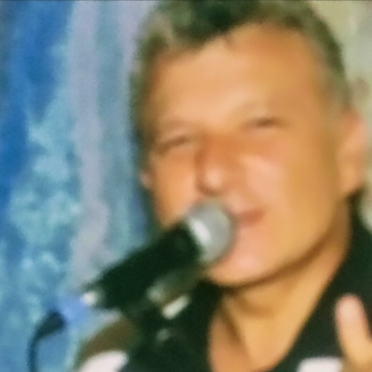 Hakan Bilen — professional voice over artist on VoiceBros