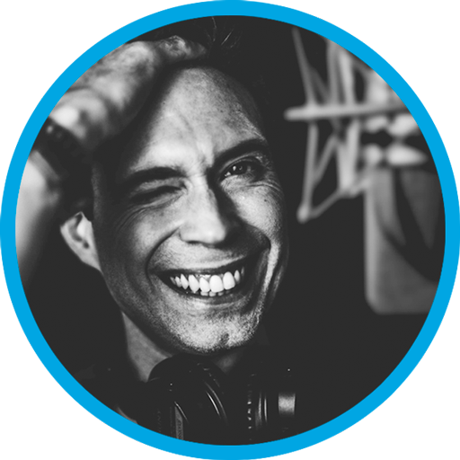 Laurent Garret — professional voice over artist on VoiceBros