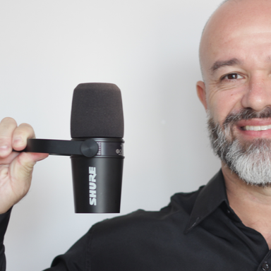 Ricardo Sabongi — professional voice over artist on VoiceBros