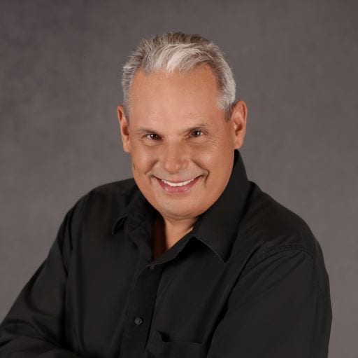 Max Goldberg — professional voice over artist on VoiceBros