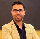 Ashraf Hijazi — فنان تعليق صوتي محترف على VoiceBros