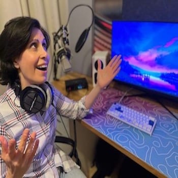 Ghada Alaman — professional voice over artist on VoiceBros
