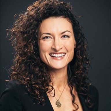 Stéphanie Gauthier — professional voice over artist on VoiceBros