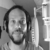 Dan Do Pombolot — professional voice over artist on VoiceBros