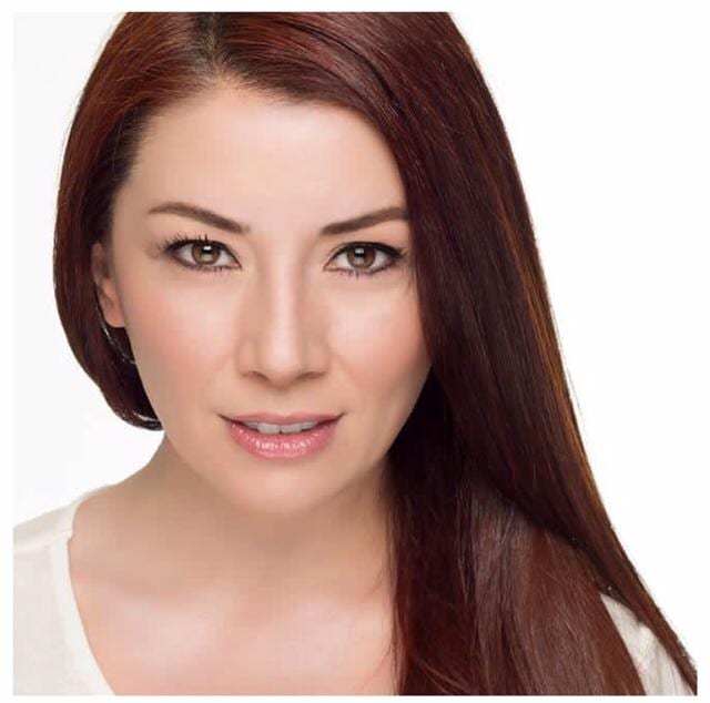 Nalan Güreş — professional voice over artist on VoiceBros