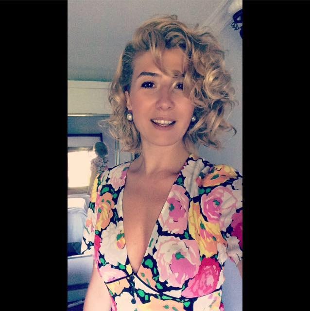 Gözde Çirozlar — professional voice over artist on VoiceBros