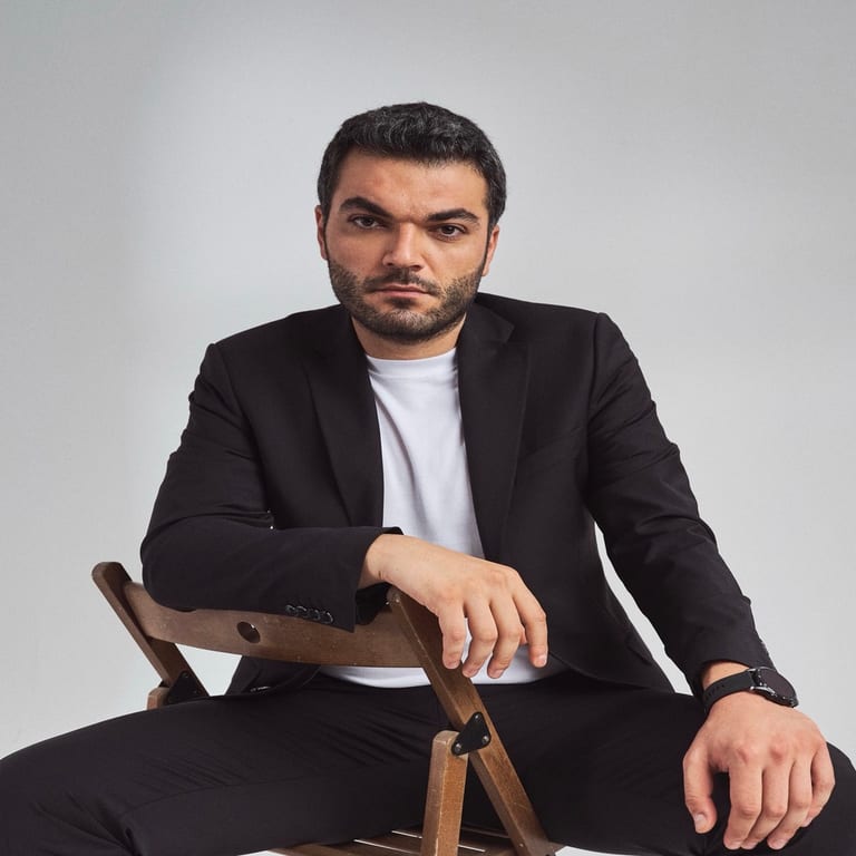 Adil Şahin — professional voice over artist on VoiceBros