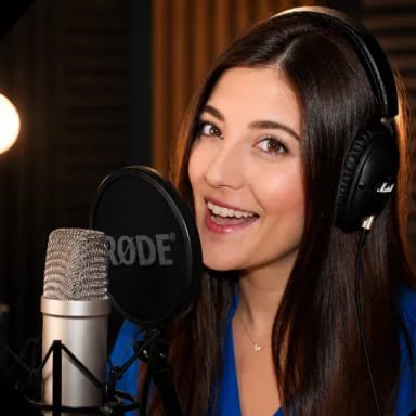 Özge Bora — professional voice over artist on VoiceBros