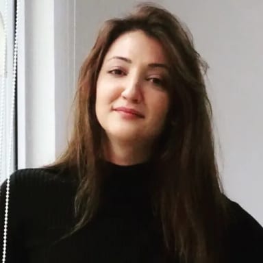Tuğba Dursun — professional voice over artist on VoiceBros