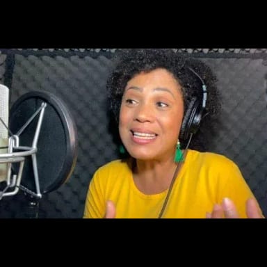 Andreia Donato — professional voice over artist on VoiceBros