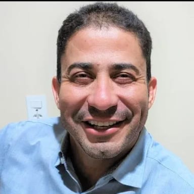 Fábio Alan — professional voice over artist on VoiceBros