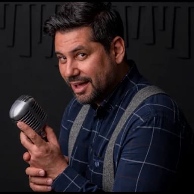 Philippos Pavlou — professioneller Sprecher bei VoiceBros