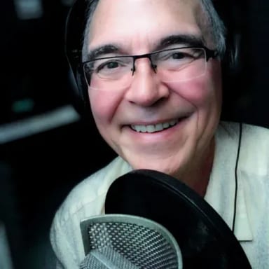 Bruno Toussaint — professional voice over artist on VoiceBros
