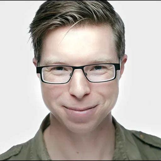 Eli Thorne — professional voice over artist on VoiceBros