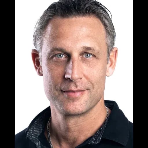 Andre Schikolenko — professional voice over artist on VoiceBros