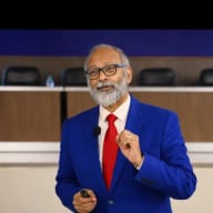 Subhash Chander — профессиональный диктор на VoiceBros
