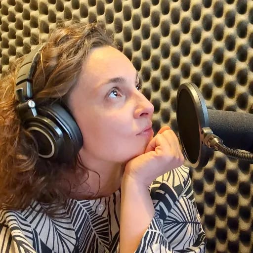 Amalia Balsanu — professional voice over artist on VoiceBros