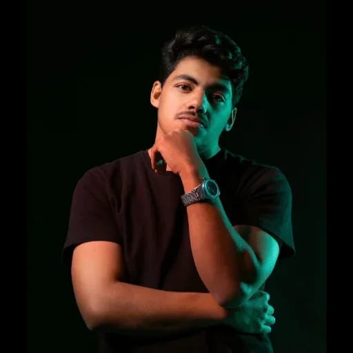 Omar Osama — professional voice over artist on VoiceBros