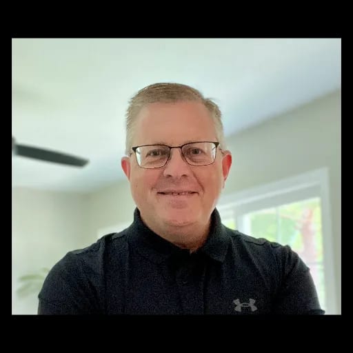 Scotty Kwas — professional voice over artist on VoiceBros