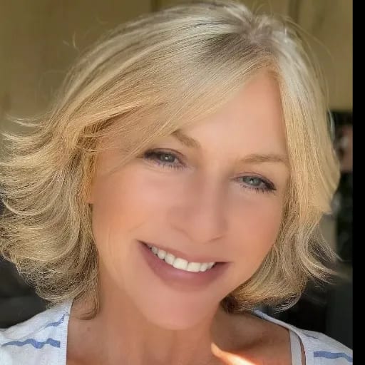 Ingrid  Wiseman — professional voice over artist on VoiceBros
