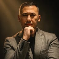Engin Dağlı — professional voice over artist on VoiceBros