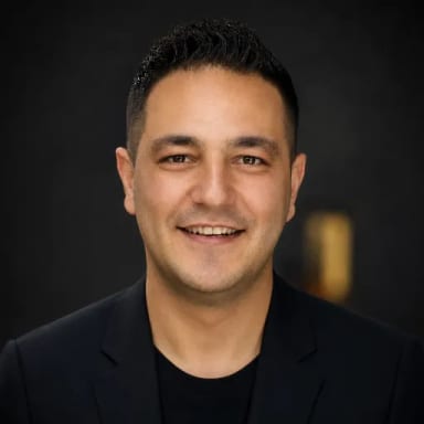 Abdullah Arif Atalay — professional voice over artist on VoiceBros