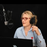 Yurdanur Ökmen Yıldız — professional voice over artist on VoiceBros