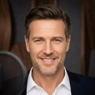 Toni Brant — professional voice over artist on VoiceBros