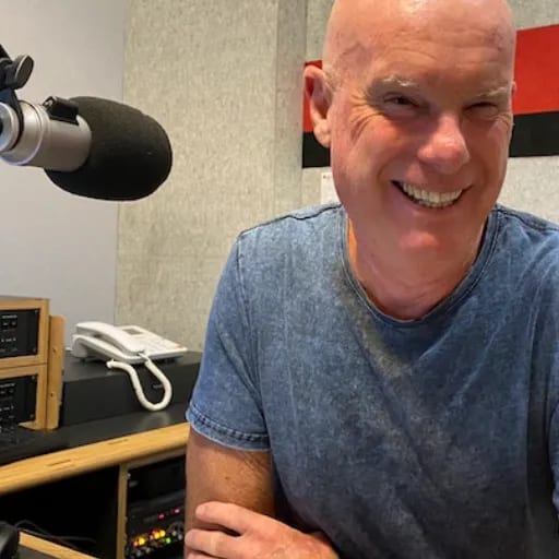 Jon Vidler — professional voice over artist on VoiceBros