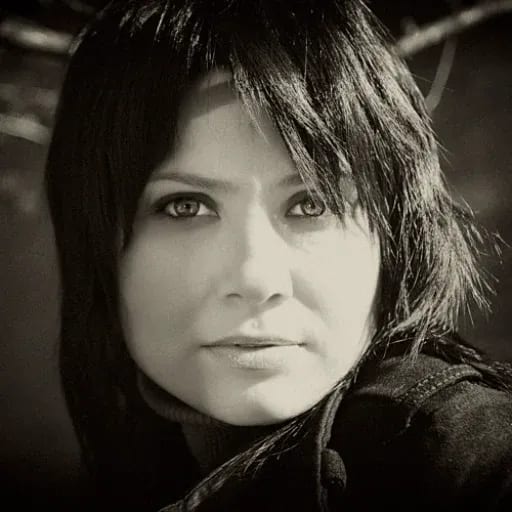 Emel Karahisarlı — professional voice over artist on VoiceBros
